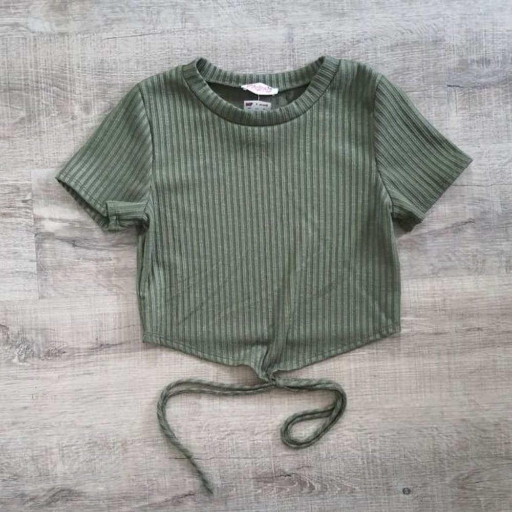 Hunter Green Short Sleeve Ribbed Tie Crop Top
